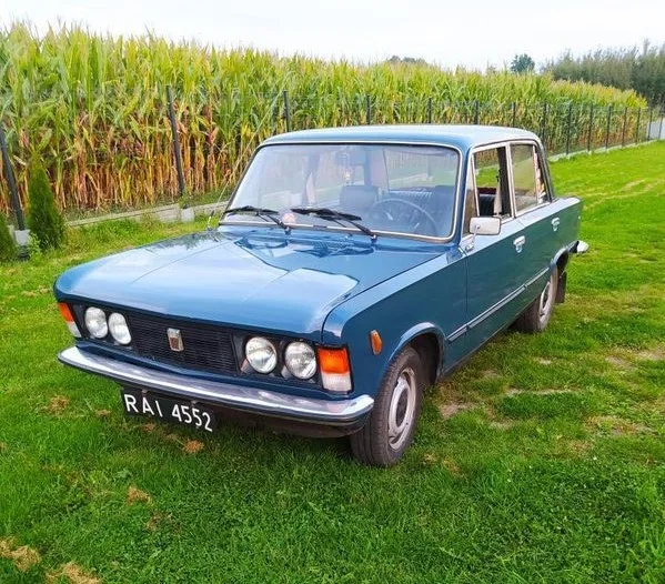 FSO Fiat 125p sedan