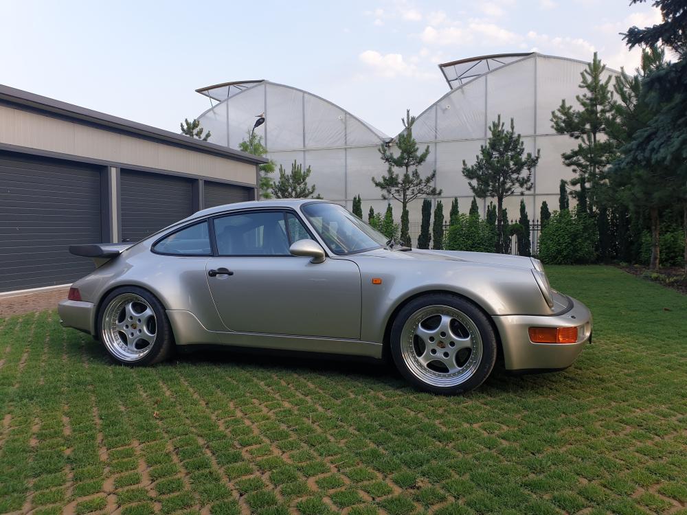 Porsche 911 (964) coupe