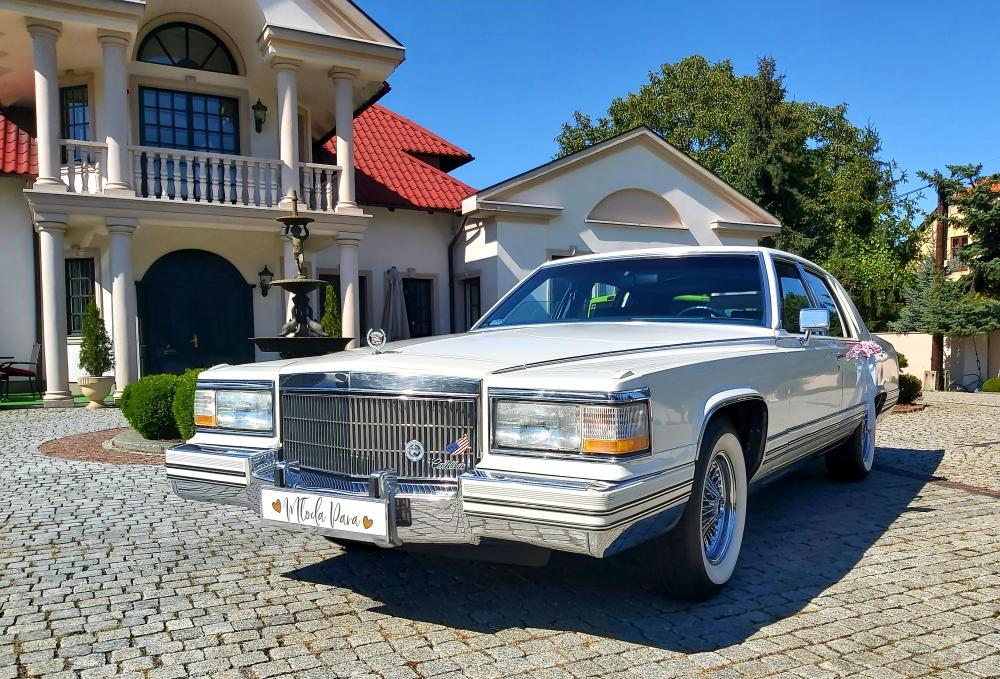 Cadillac Brougham