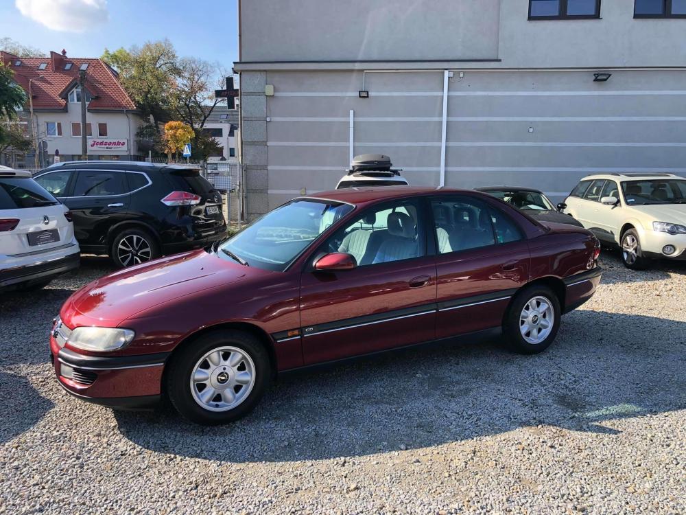Opel Omega (B 25, 26, 27) sedan