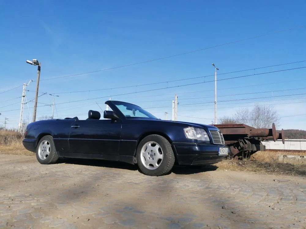 Mercedes Klasa E (A124) cabriolet