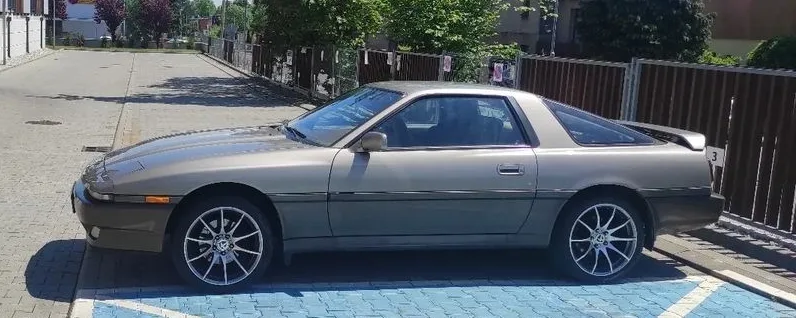 Toyota Supra A70