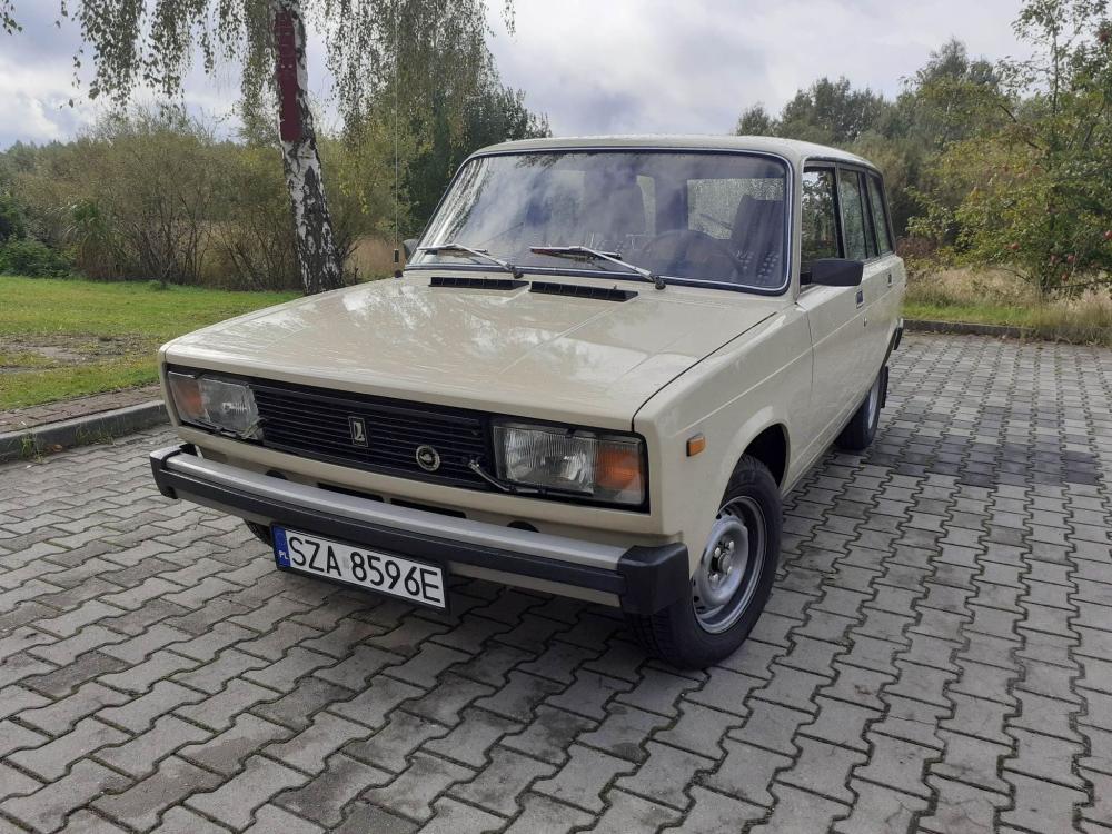 Lada 2104