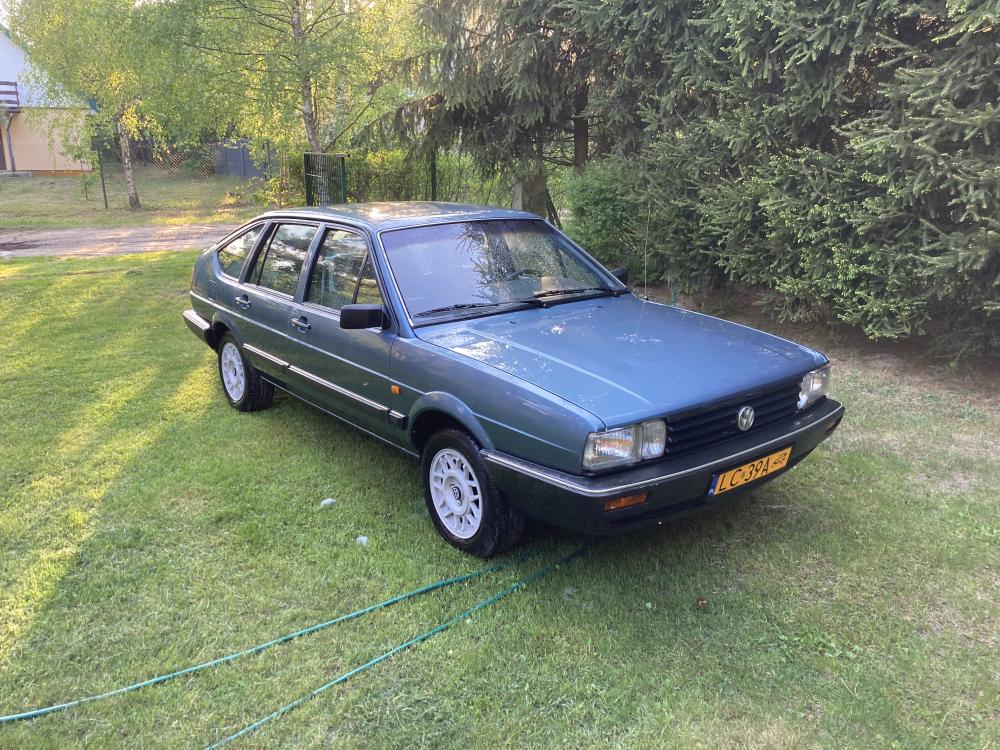 Volkswagen Passat B2 ( 32B , 33B ) kombi