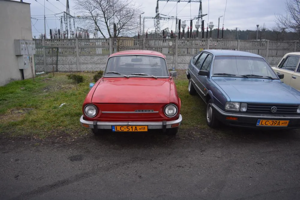 Skoda 100