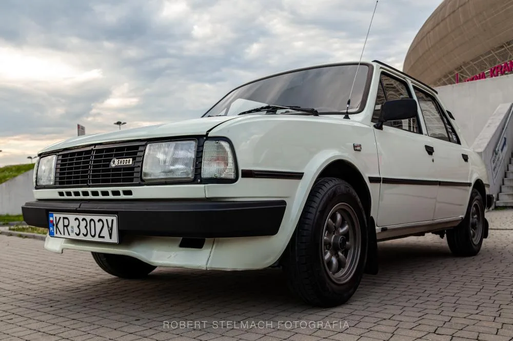 Skoda 120L