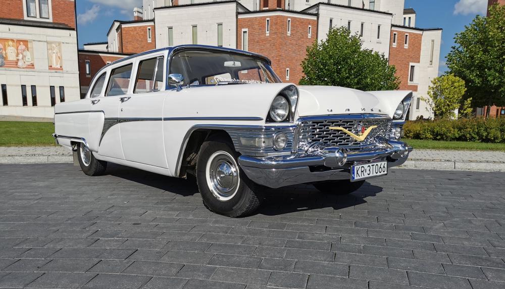 GAZ 13 Czajka