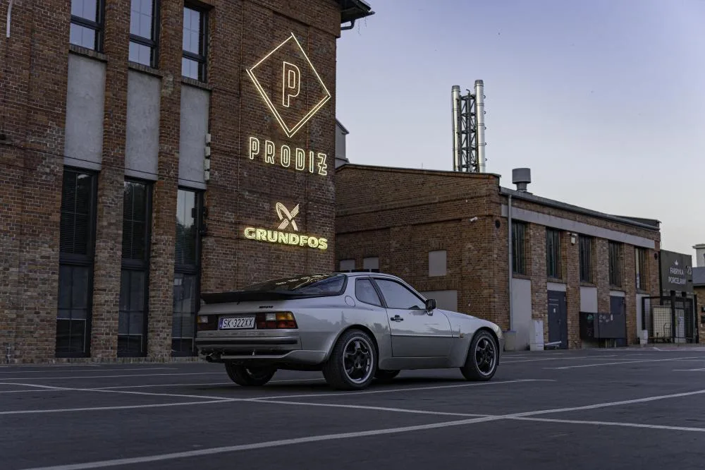 Porsche 944 coupe
