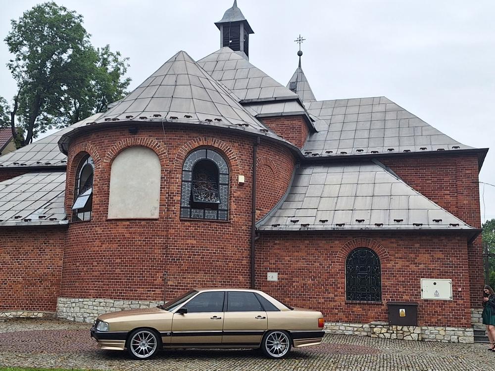 Audi 100 C3