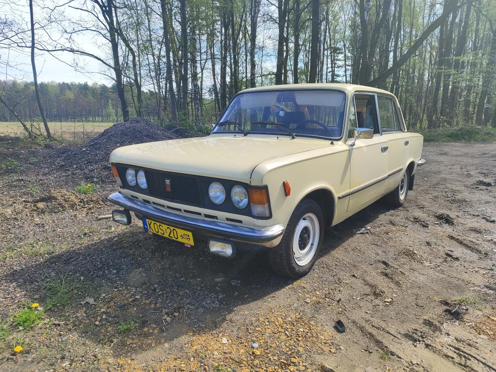 FSO Fiat 125p sedan