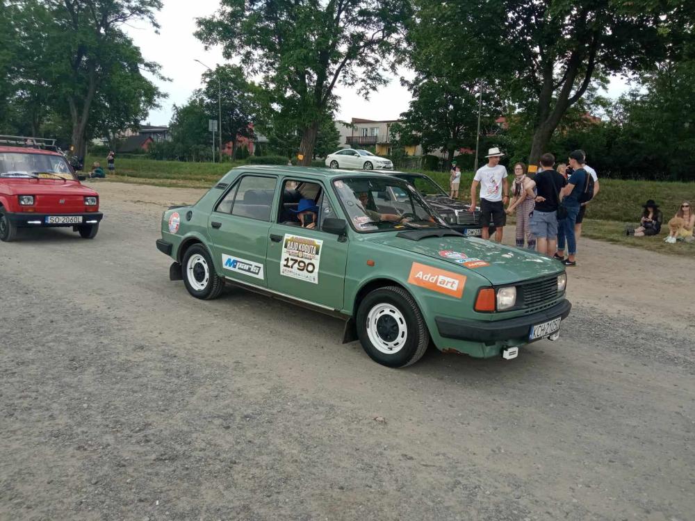 Skoda 105 L