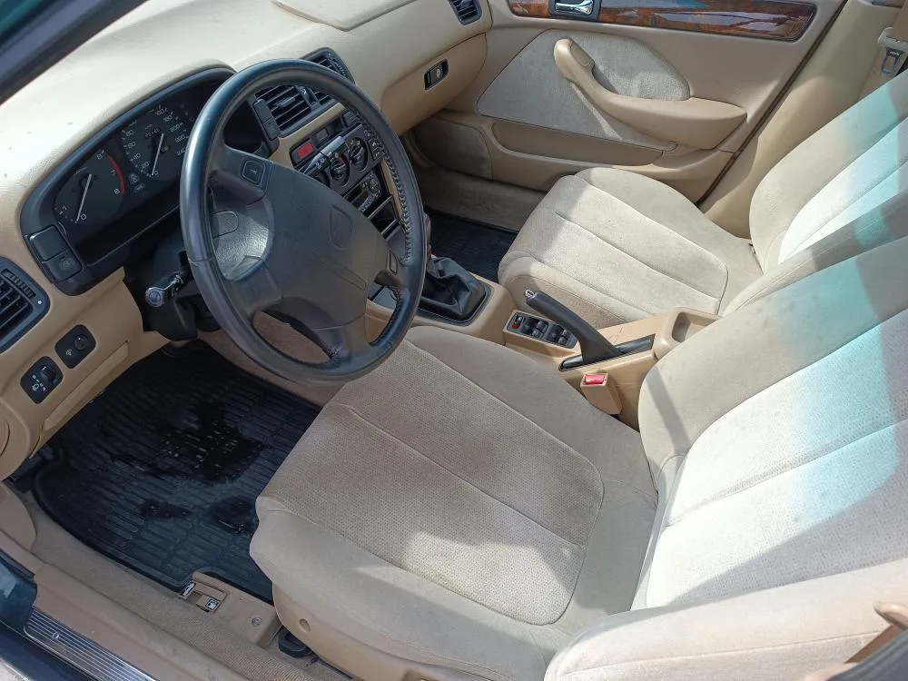 Rover 600 (RH) sedan