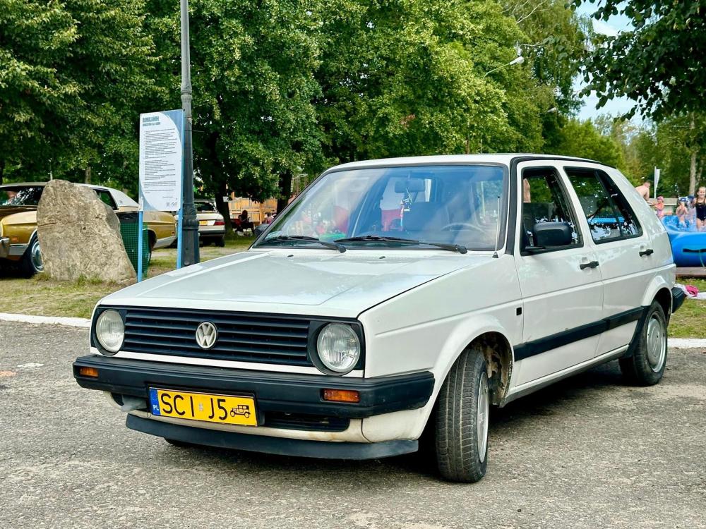 Volkswagen Golf (II 19, 1G1, 1G4) hatchback