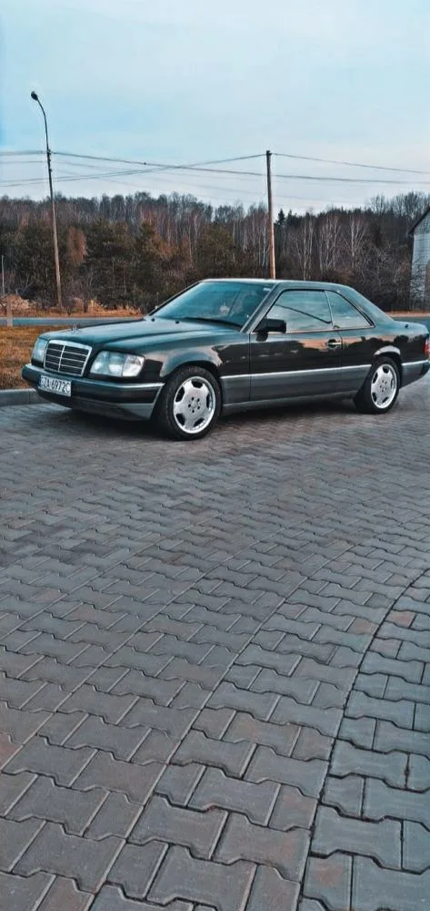 Mercedes Klasa E (C124) coupe