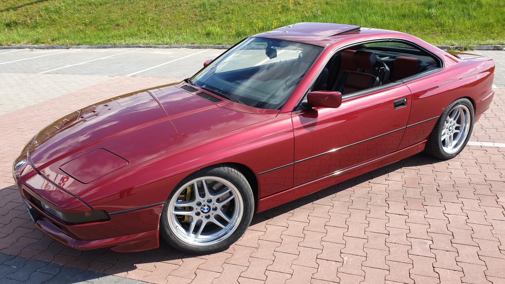 BMW 8 (E31) coupe