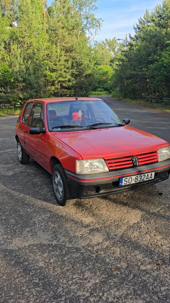 Peugeot 205 hatchback