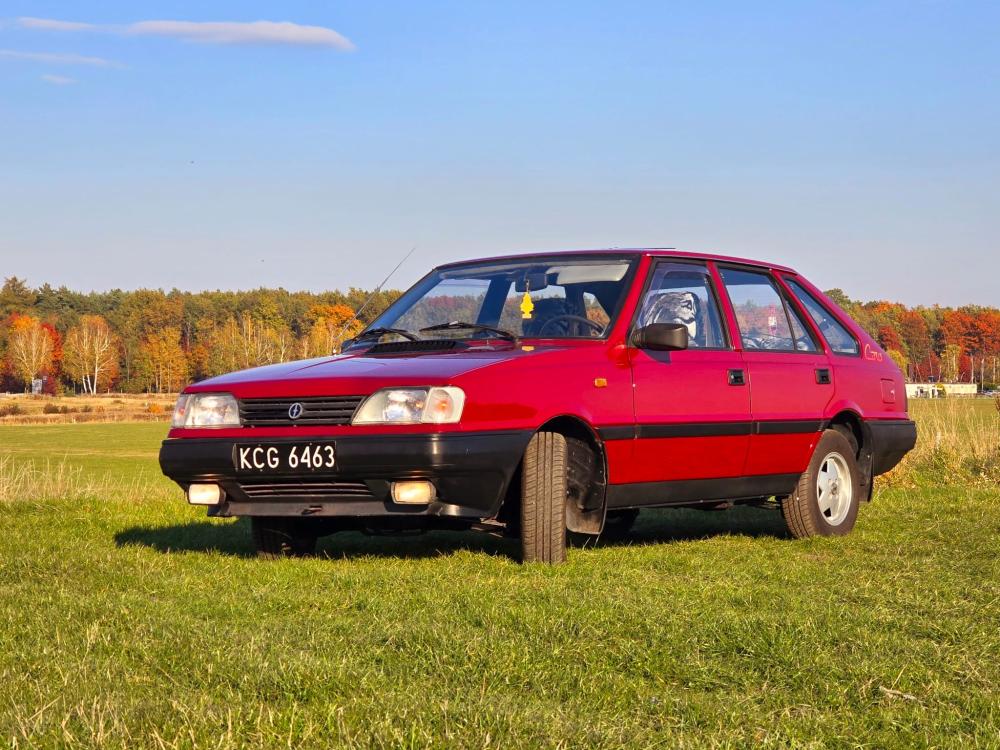 Polonez Caro