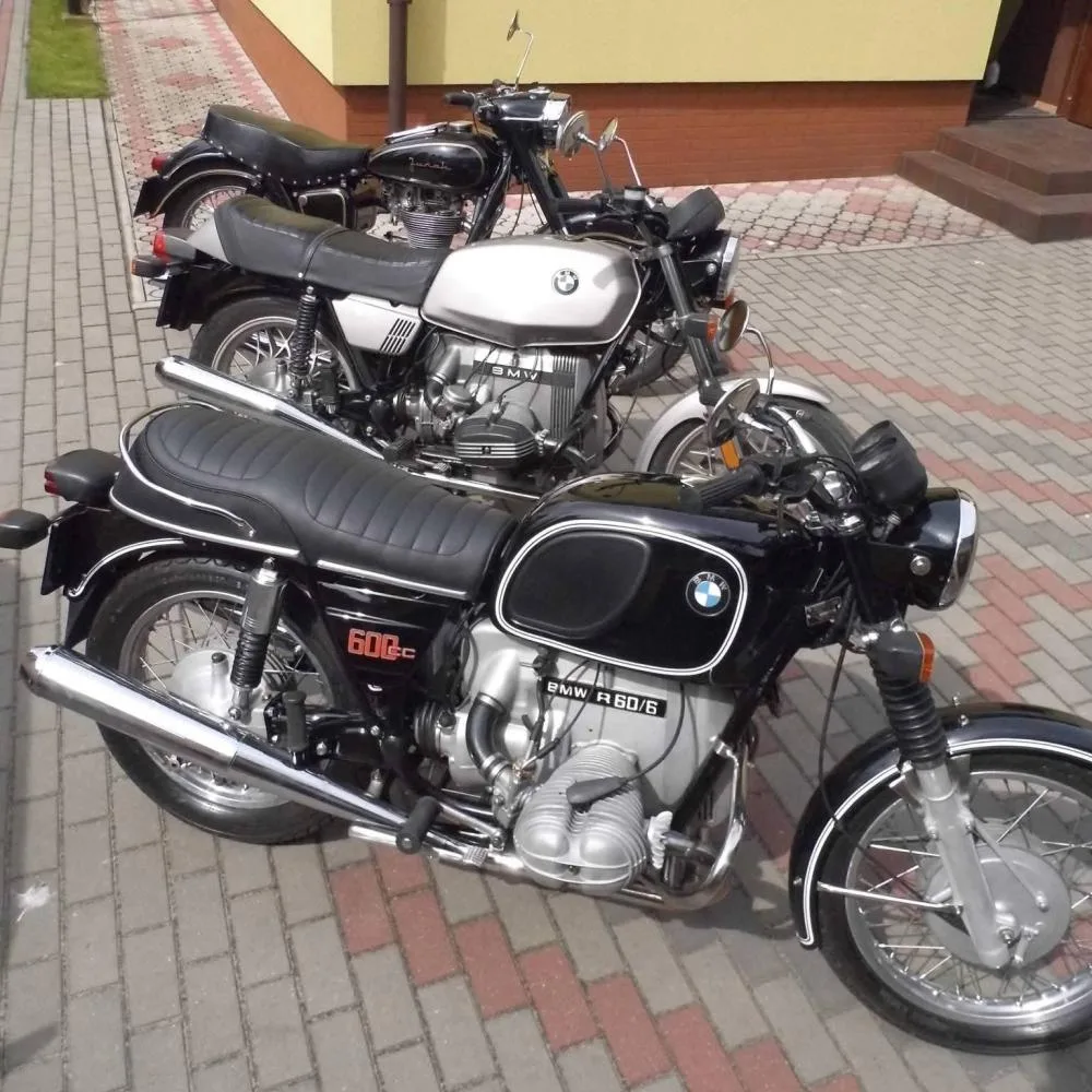 BMW 248
