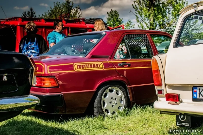 Mercedes W201